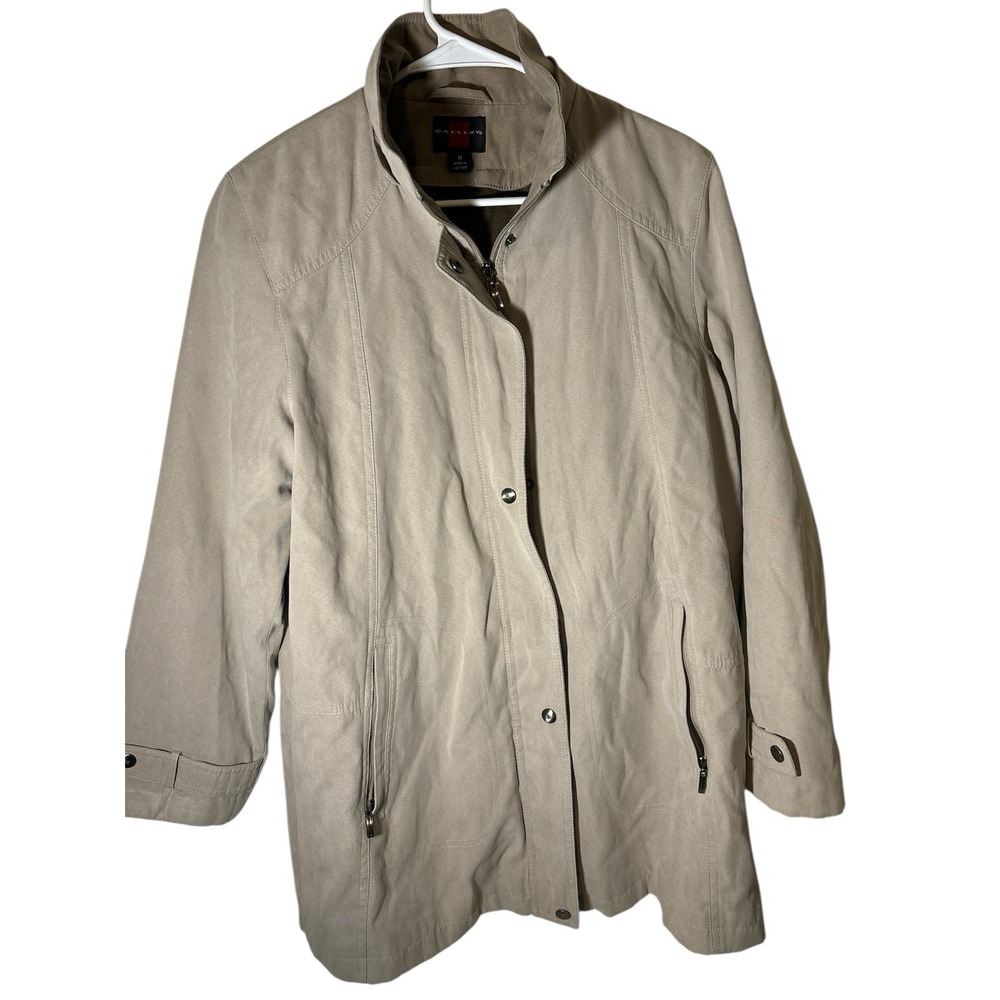 Gallery brand  MAN jacket, made in Vietnam SIZE M‎
